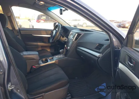 2014 Subaru Outback 2.5I Premium from USA, damaged, VIN 4S4BRBCC0E3229845